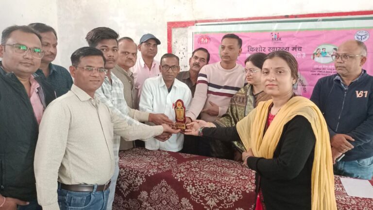 राष्ट्रीय किशोर साहित्य मंच में बच्चों ने दिखाई प्रतिभा