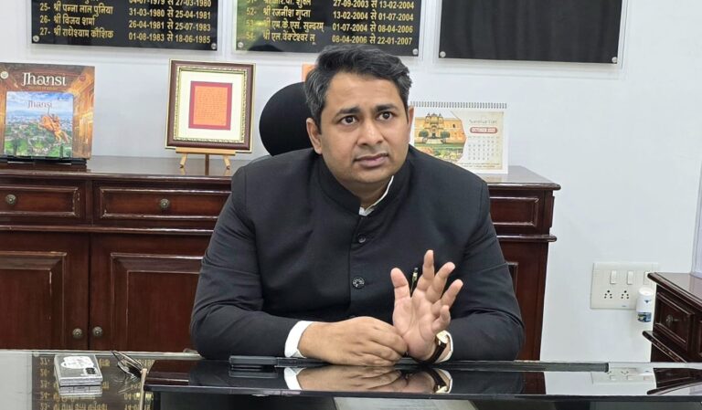 शीतलहर से बचाव हेतु जिलाधिकारी मृदुल चौधरी ने जारी की एडवाइजरी