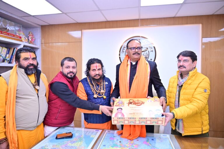 मोंठ में 23 जनवरी से शुरू हो रही राम कथा के लिए उपमुख्यमंत्री को निमंत्रण&nbsp; दिया गया