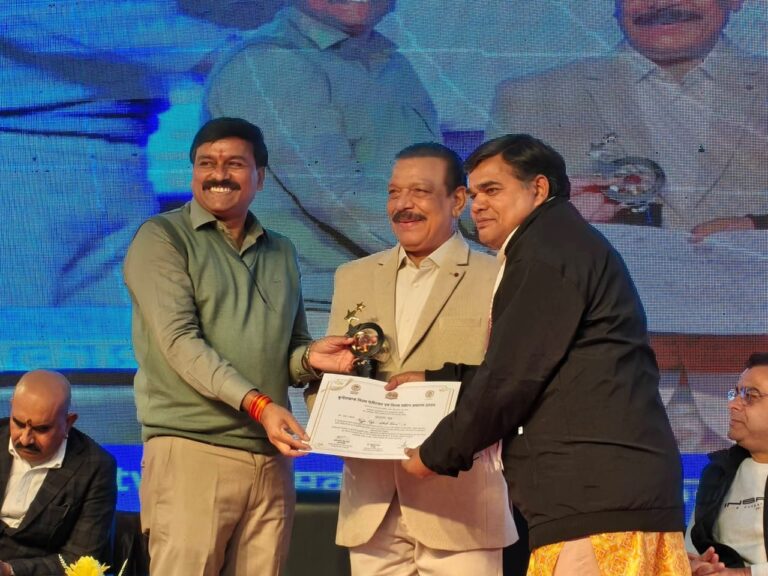 बुन्देलखण्ड फिल्म फेस्टिवल एवं फिल्म पर्यटन समागम में आरिफ शहडोली निर्देशित डॉक्यूमेंट्री फिल्म को मिला तीसरा स्थान