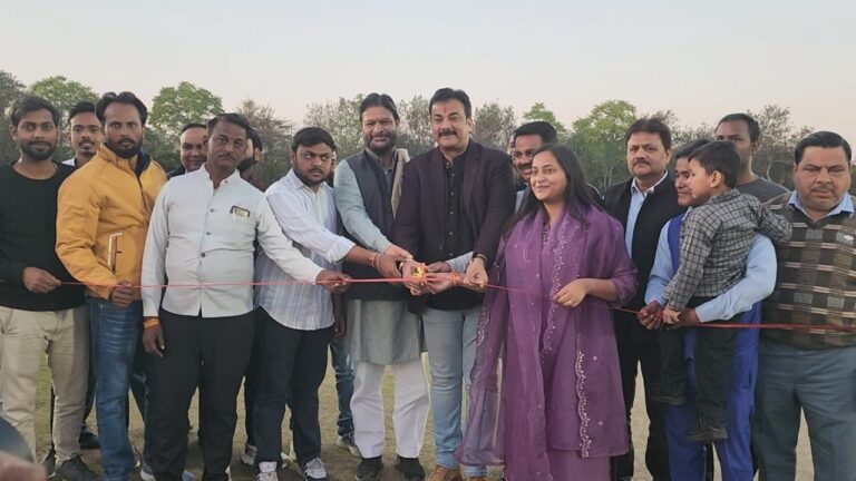 टूर्नामेंट का भव्य शुभारंभ