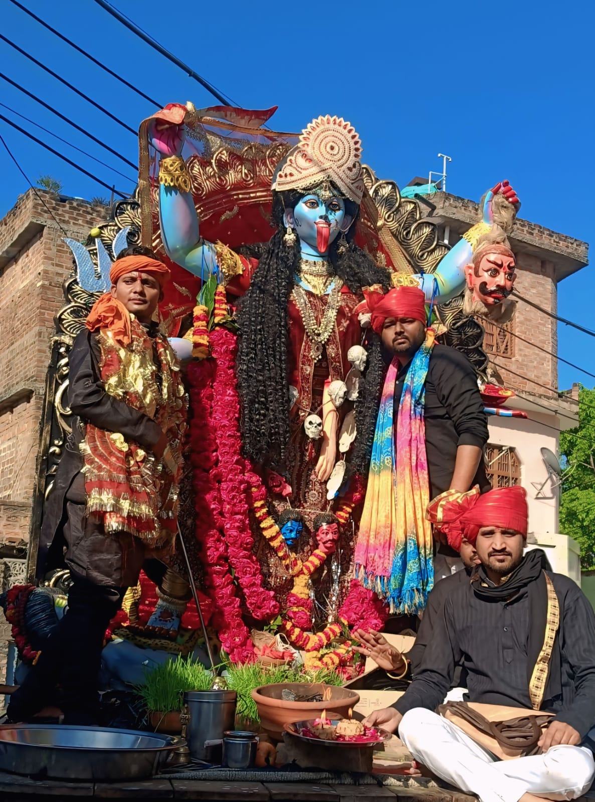 समथर में चैत्र नवरात्रि में मूर्तियों का विसर्जन किया गया।