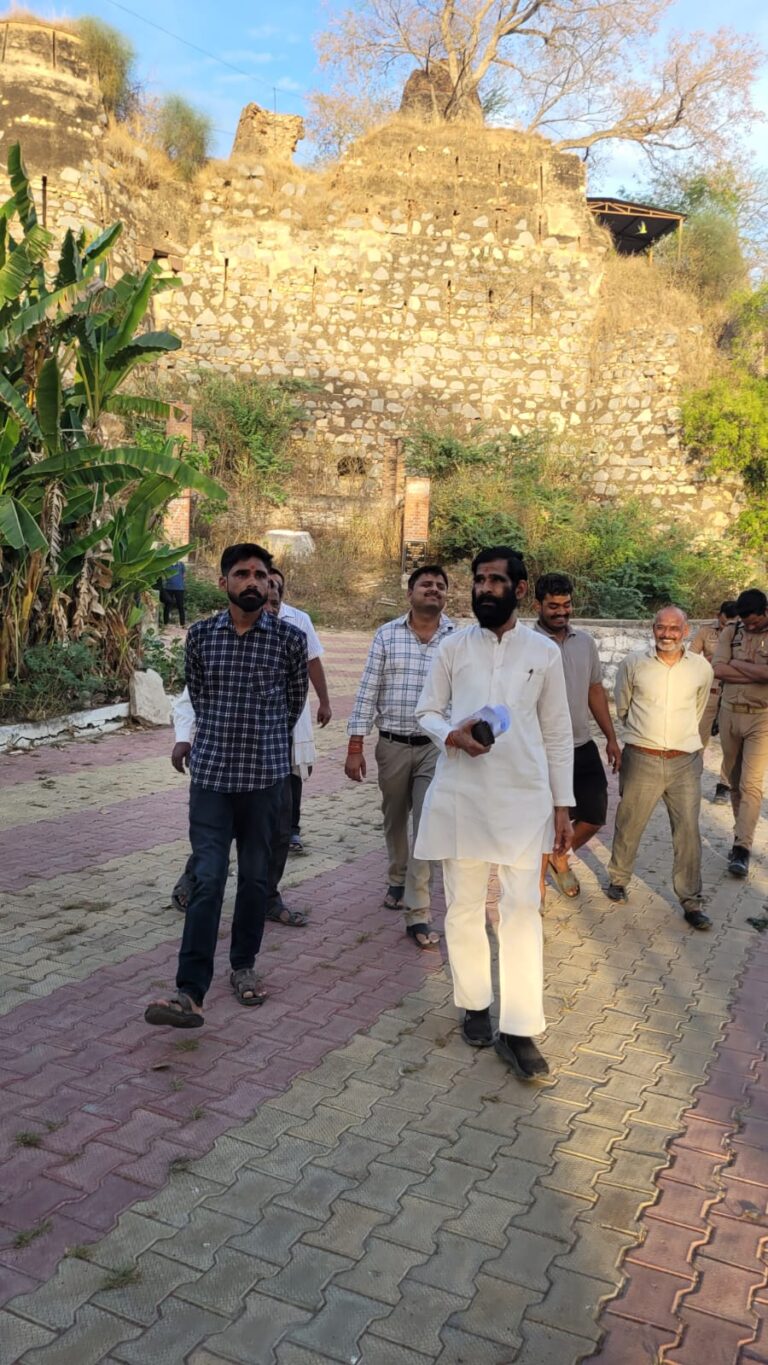 मोंठ के किले के मैदान में विराजमान मां शीतला माता मंदिर के विकास कार्यों को मिले 50 लाख रूपये।