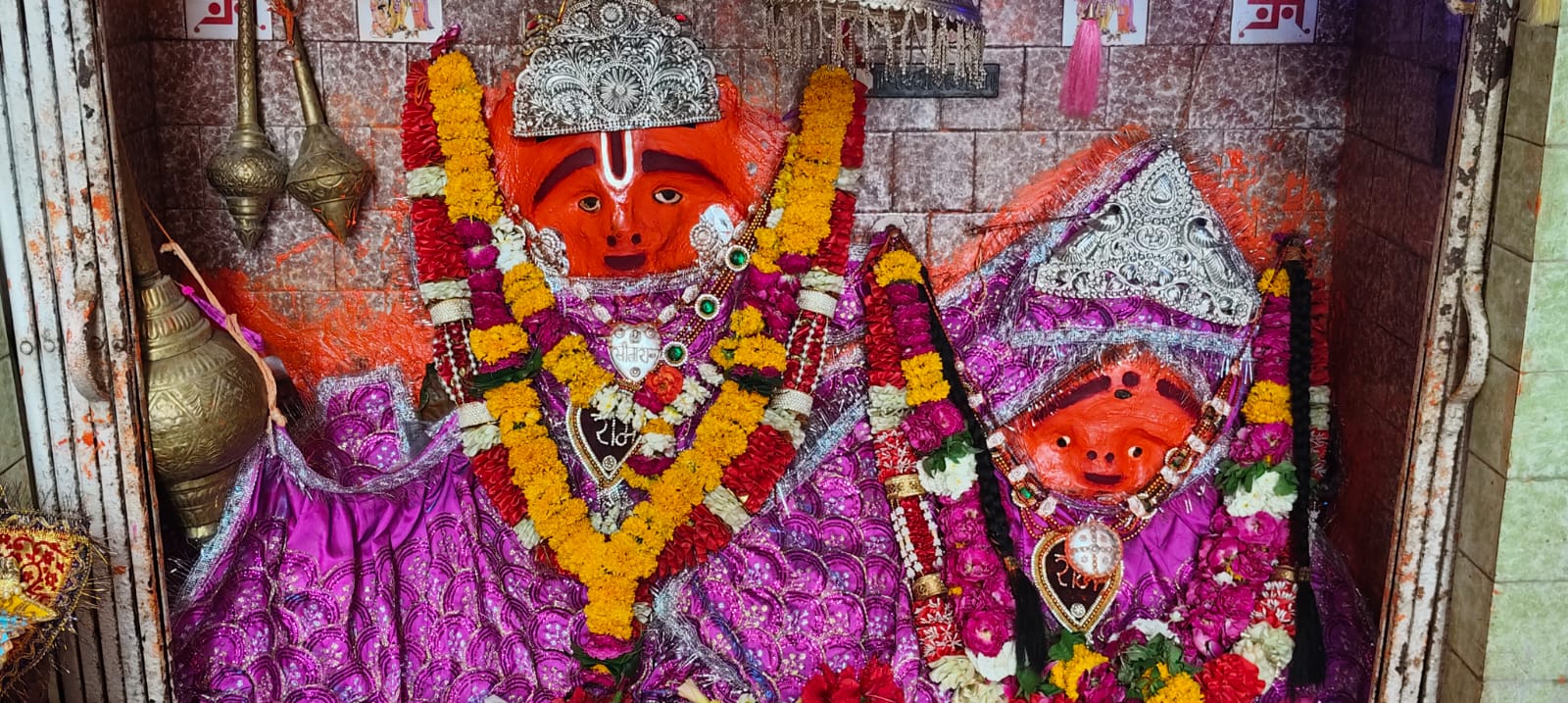 मोंठ में हनुमान मंदिरों पर धार्मिक आयोजन, श्रद्धालुओं ने मांगी सुख-समृद्धि ।