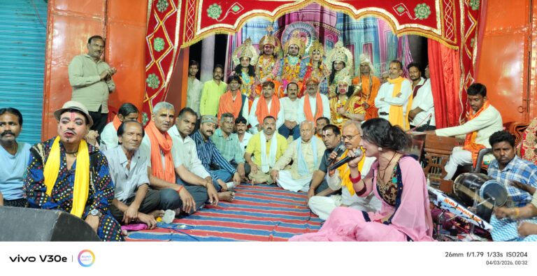 श्री राम राज्याभिषेक के साथ रामलीला का समापन, कलाकारों का हुआ सम्मान।