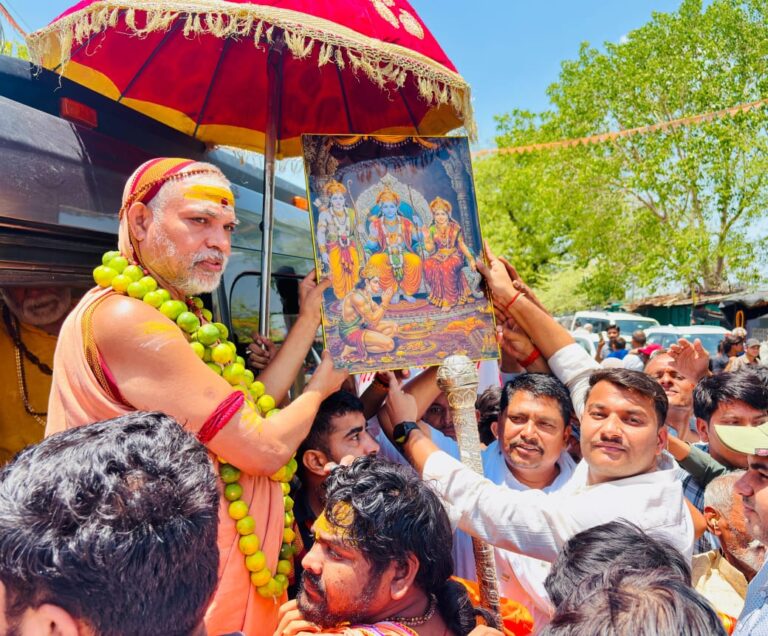 शंकराचार्य का स्वागत किया गया